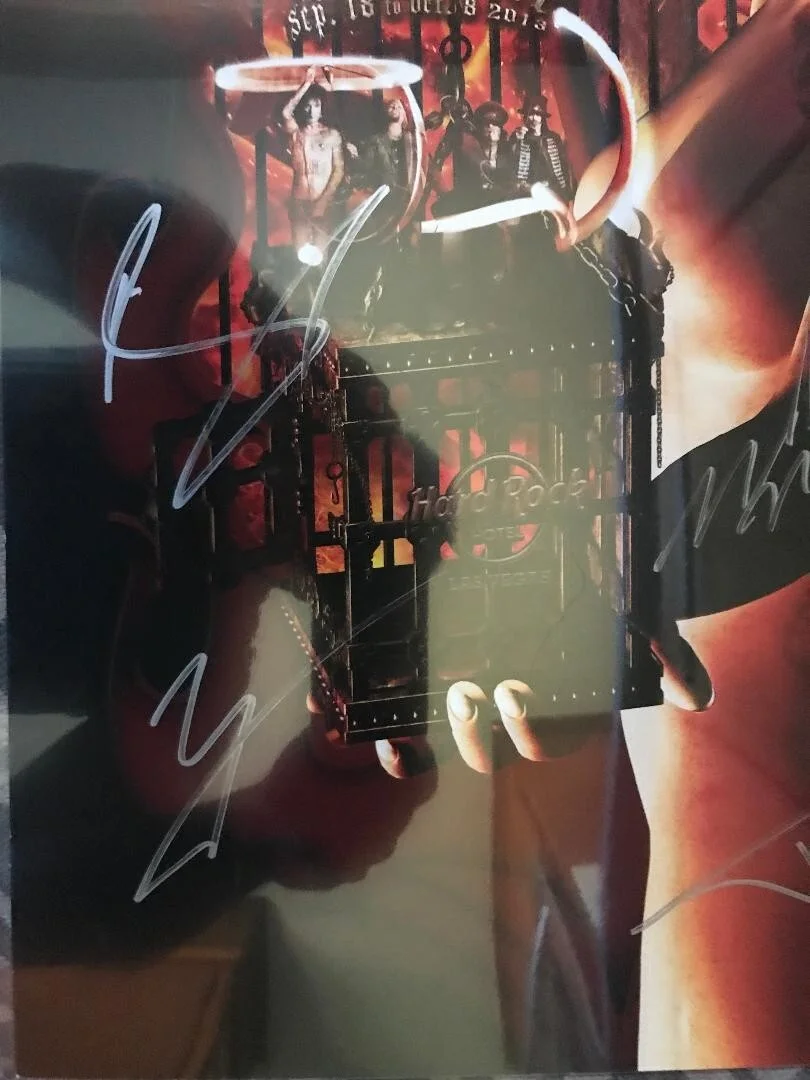 MOTLEY CRUE FULLY SIGNED HARD ROCK THE JOINT CONCERT POSTER FULL COA ROGER EPPER, изображение 3