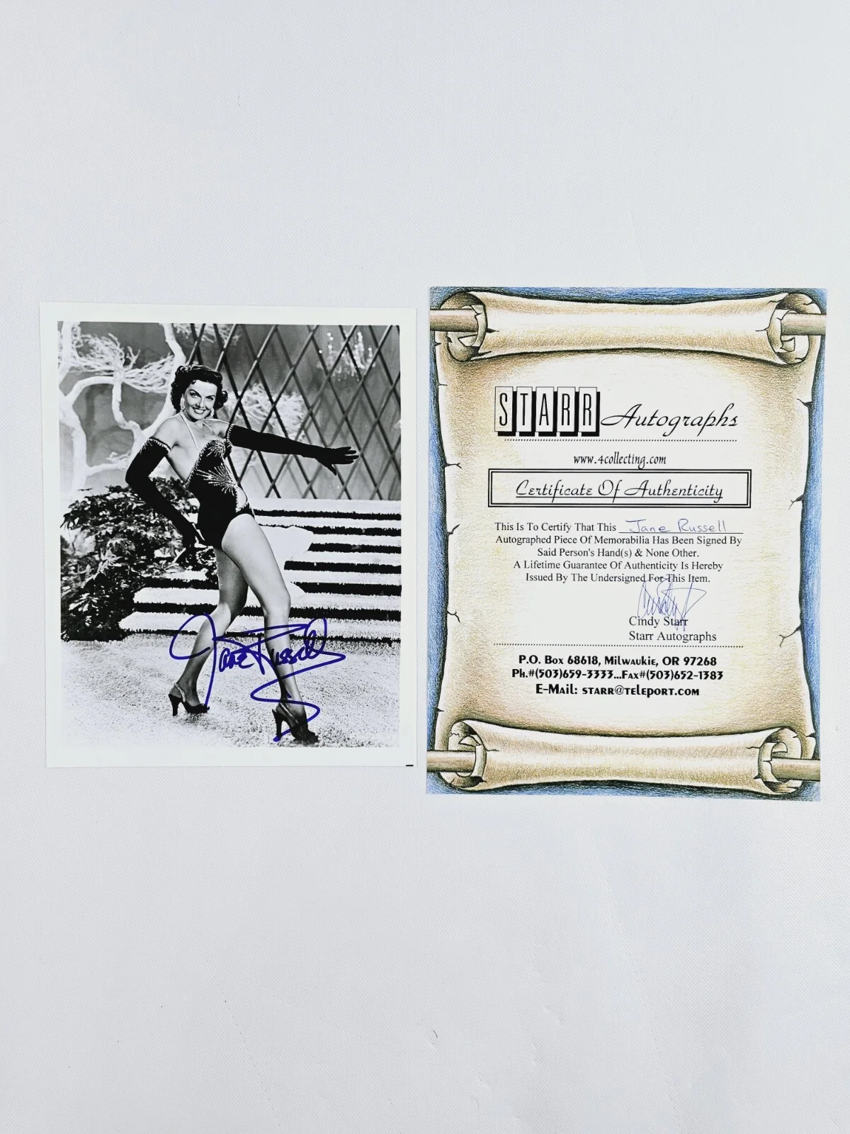 Jane Russell — Jane Russel Signed Autographed 8x10 Photo With COA Pin-Up Glossy Picture Vtg