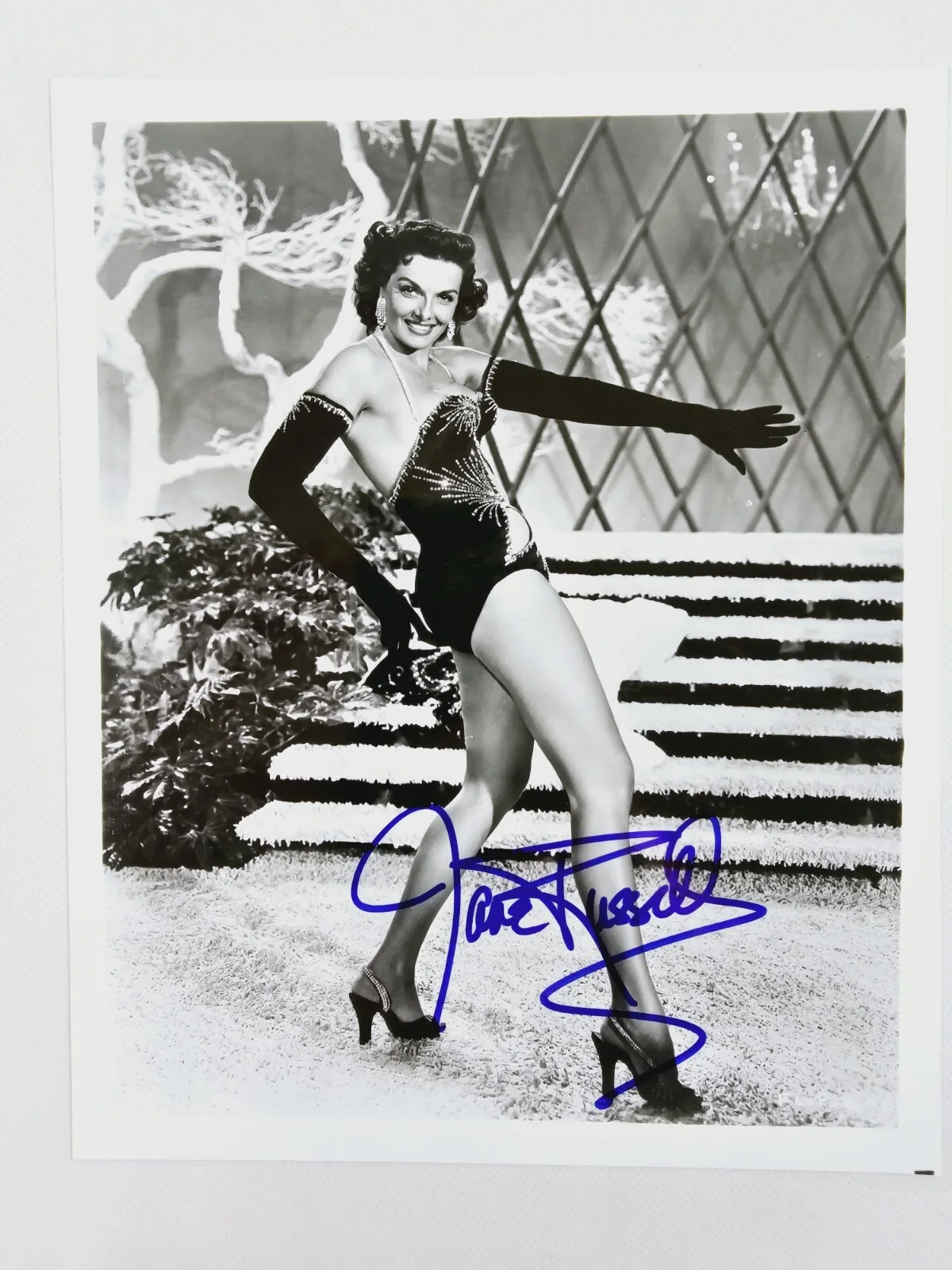 Jane Russell — Jane Russel Signed Autographed 8x10 Photo With COA Pin-Up Glossy Picture Vtg, изображение 2