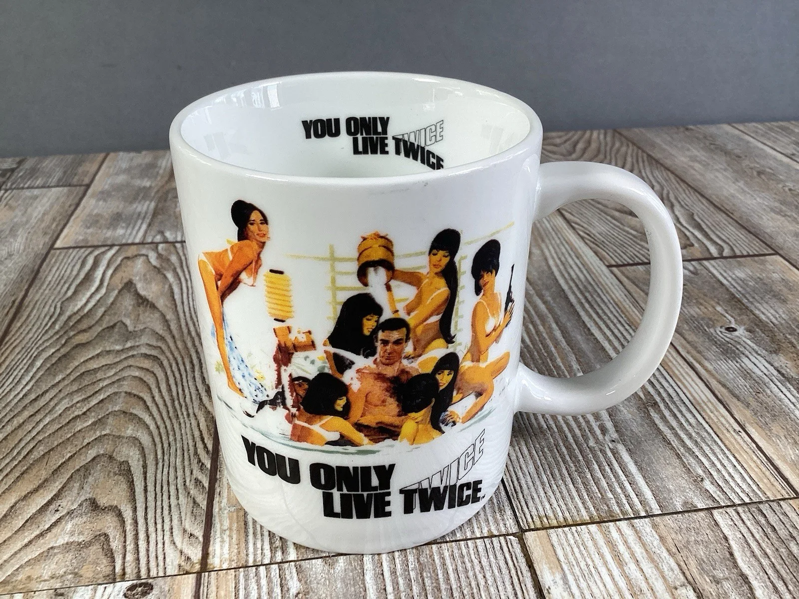 You Only Live Twice Movie Poster Mug - 50th Anniversary Collection - James Bond, изображение 2