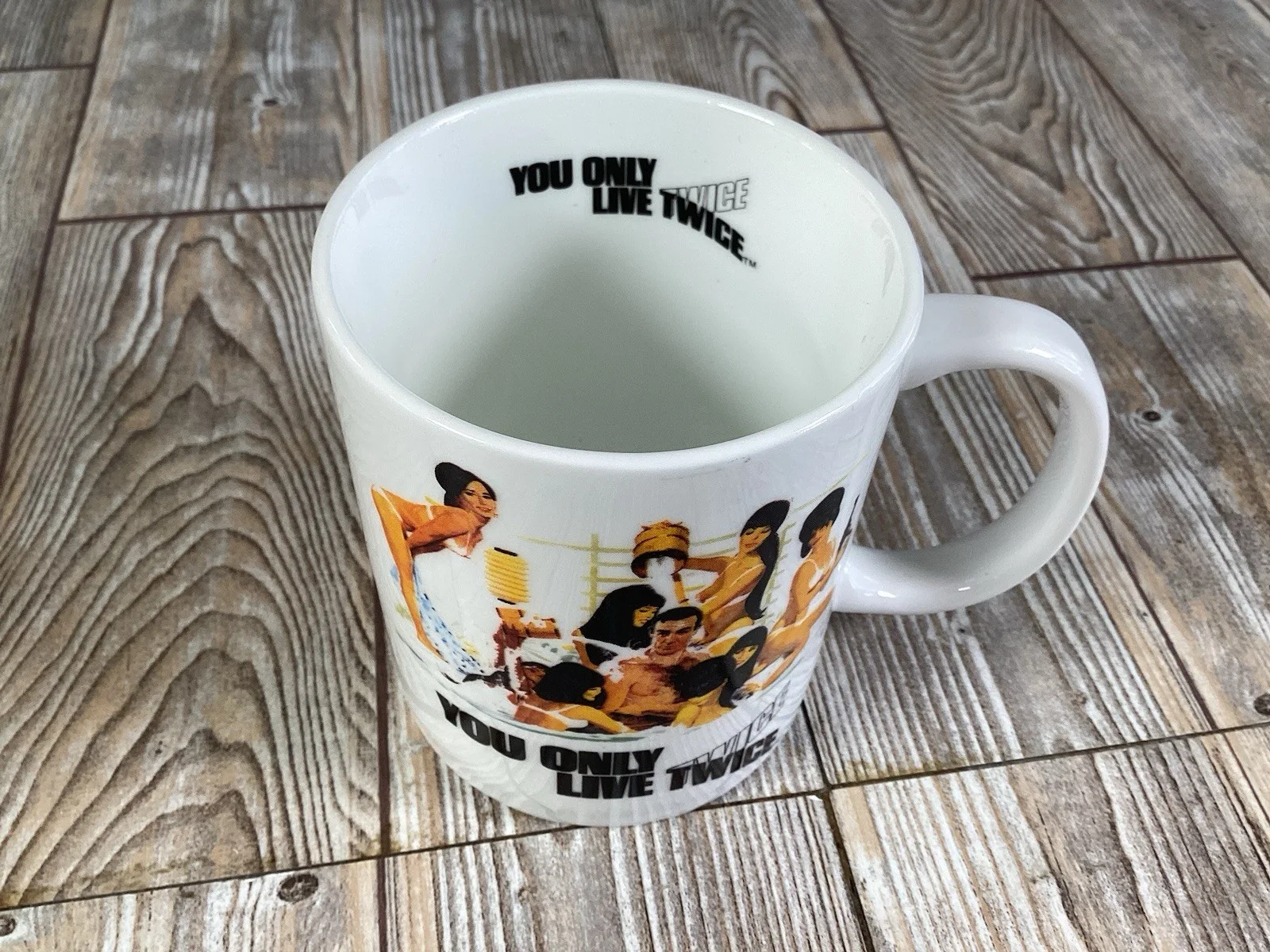 You Only Live Twice Movie Poster Mug - 50th Anniversary Collection - James Bond, изображение 3