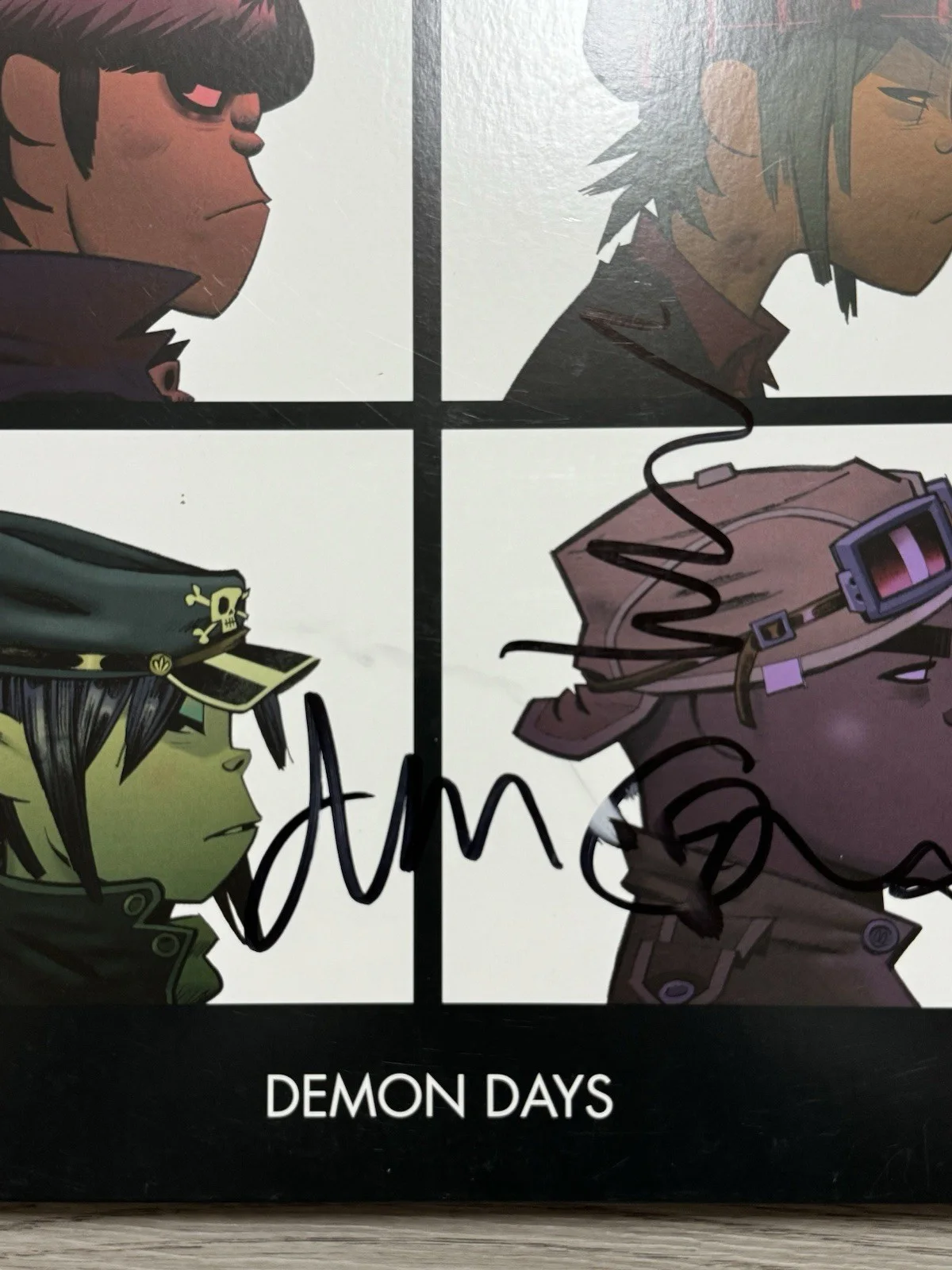 Damon Albarn & Jamie Hewlett Signed Gorillaz Vinyl Album Demon Days SWAU COA, изображение 2