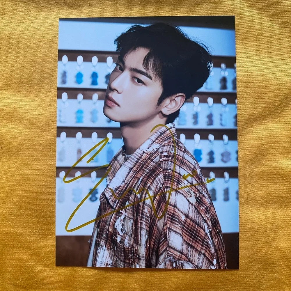ASTRO Cha EunWoo Autographed Photo ELSE 5*7 Autographs K-POP Collectibles 202601, image 4