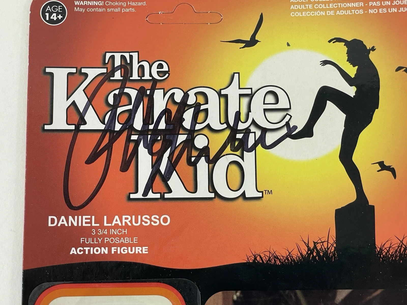 Ralph Macchio — Karate Kid Ralph Macchio Autographed Daniel LaRusso Action Figure Cobra Kai JSA, image 3