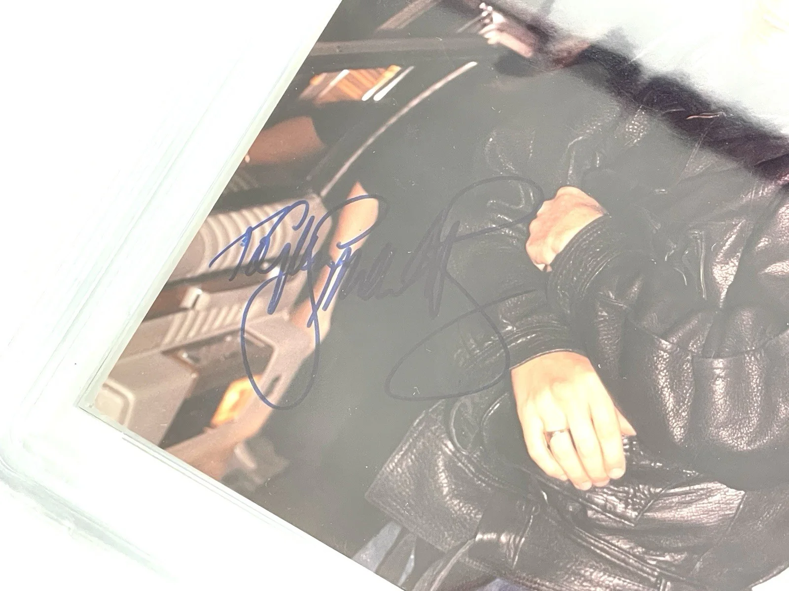 Duran Duran Rare Simon Le Bon Signed Encapsulated 8x10 Photo PSA DNA Certified, изображение 4