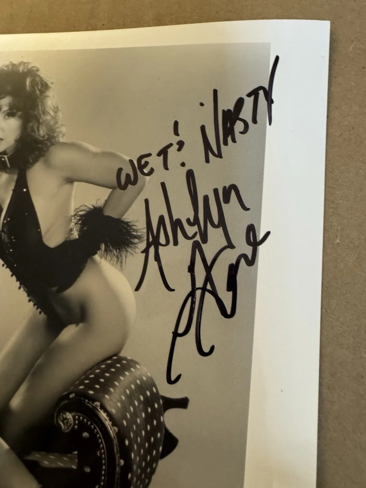 Victoria Paris, Ashlyn Gere — 2x Signed Victoria Paris & Ashlyn Gere Promo Photo Adult Actress RARE Autographs, изображение 3