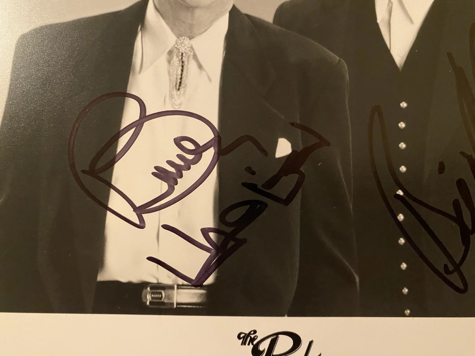 The Righteous Brothers Signed Autographed Photo Older With COA BOTH, image 2