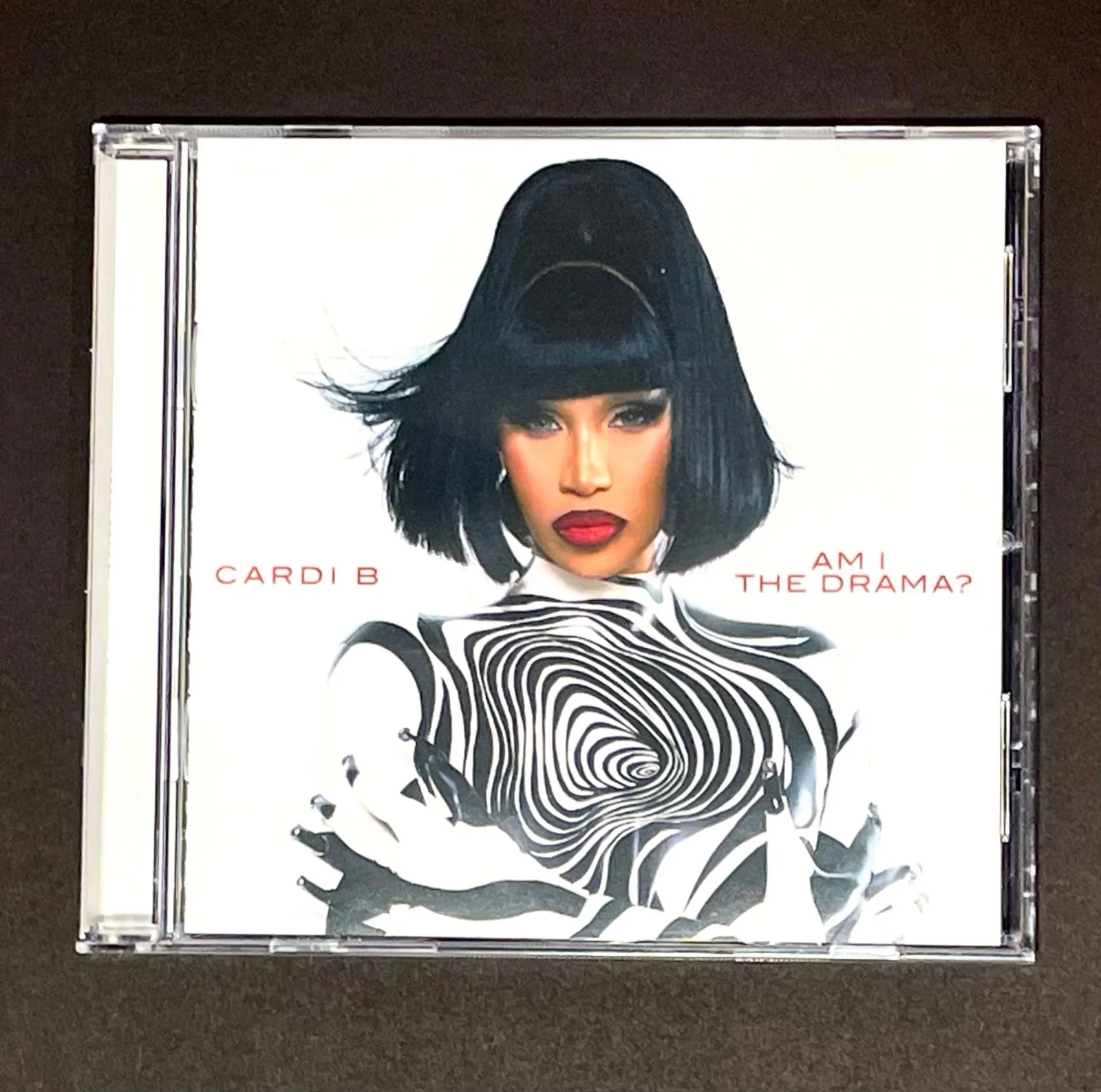 🎶💃 Cardi B Signed Am I The Drama CD – Limited Edition - Collectible RARE 💃🎶, изображение 2