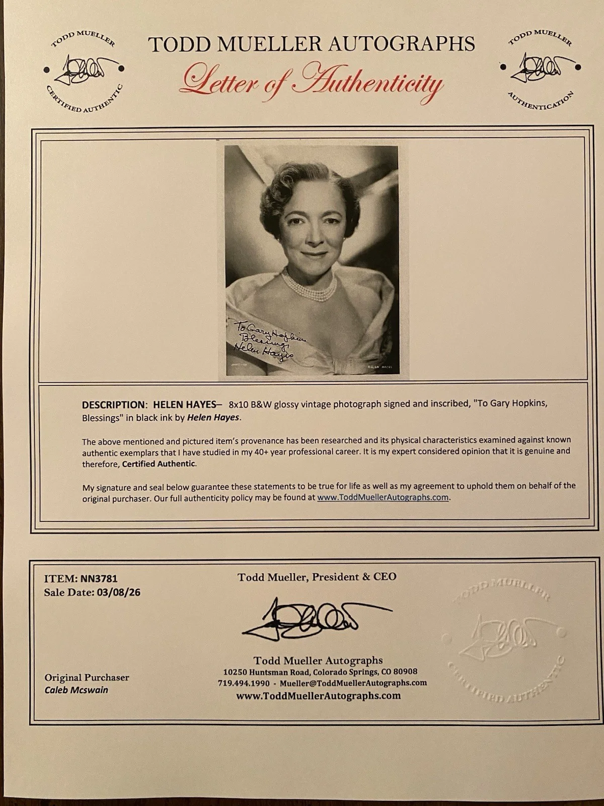 Helen Hayes — Helen Hayes Signed Autographed Photo With COA Candleshoe Herbie Rides Again, изображение 4