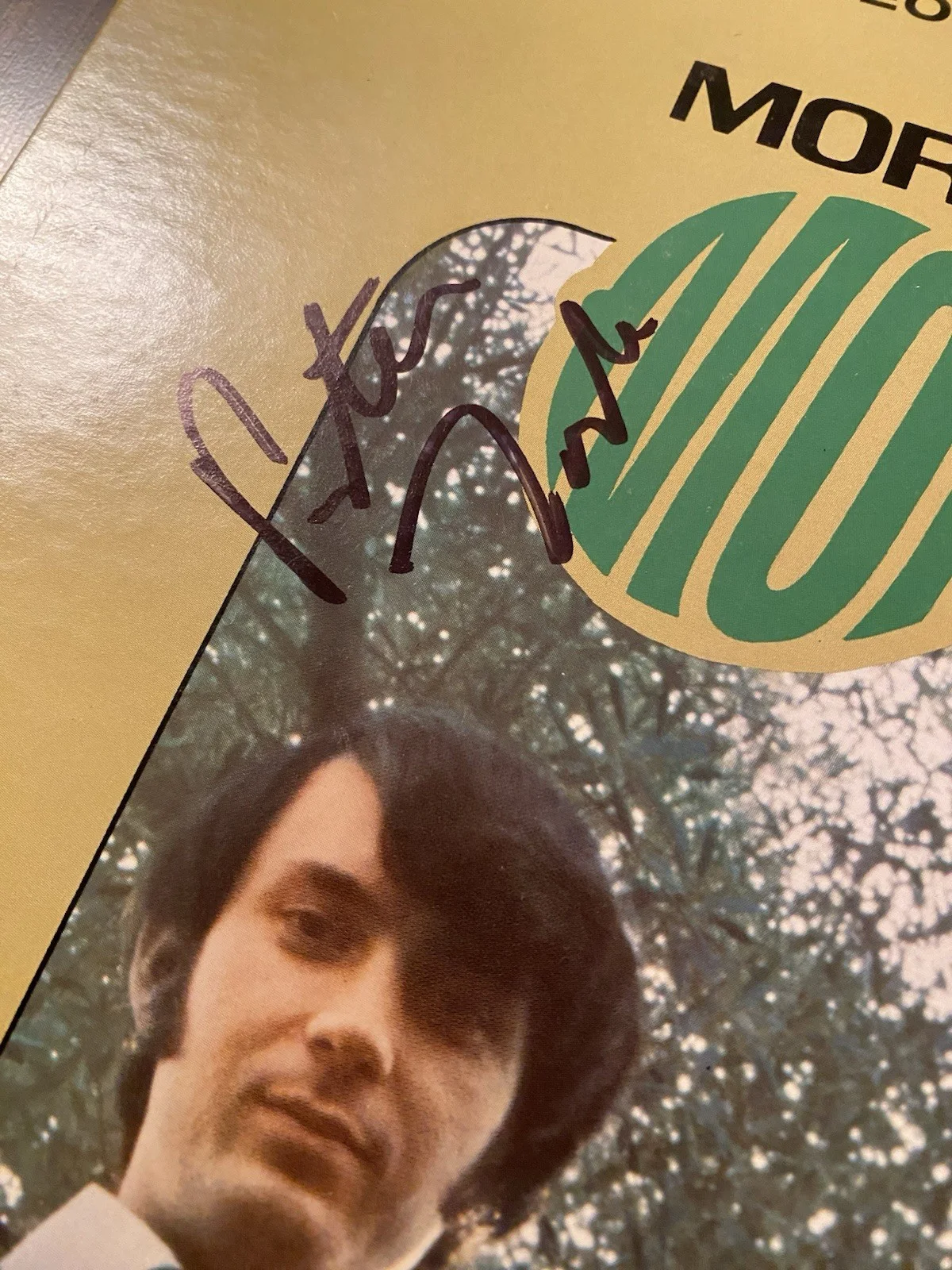 The Monkees Signed Autographed Album By 3 With COA IN PERSON NICE Davy Jones Etc, изображение 3