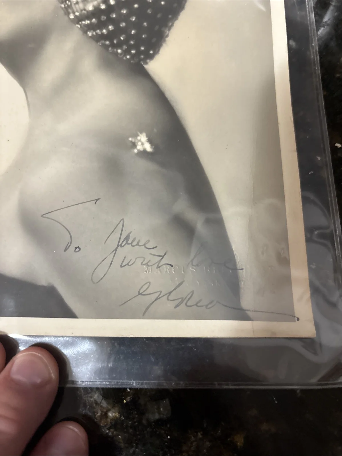 Vintage Gloria Swanson Autographed Studio Photograph 8.5x11, изображение 5