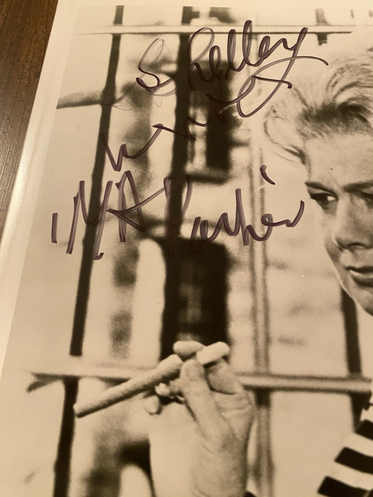 Shelley Winters — Shelley Winters Ma Barker Signed Autographed Batman 66 Photo With COA RARE, изображение 3