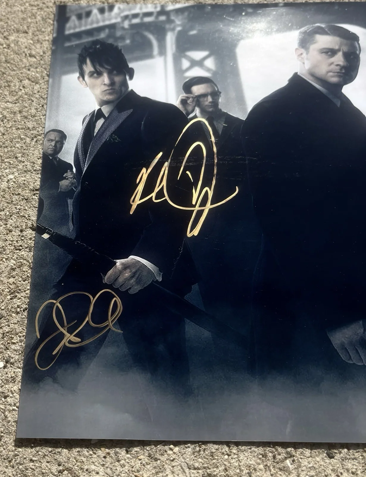 GOTHAM Cast SIGNED 12x18 Photo David Mazouz Robin Lord Taylor Drew Powell, image 2