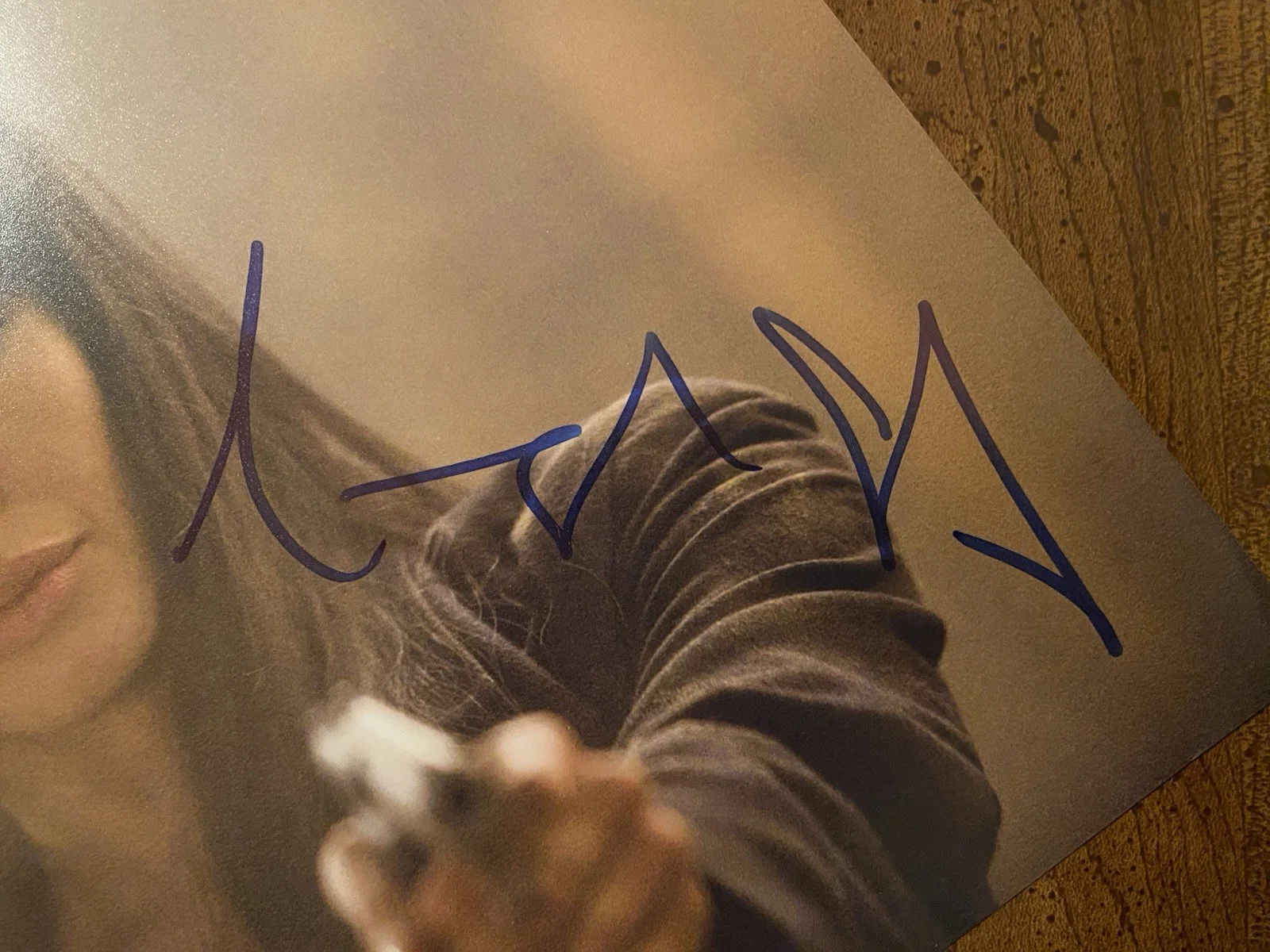 Angelina Jolie — Angelina Jolie Signed Autographed Photo With COA Me And Mrs Smith, image 2