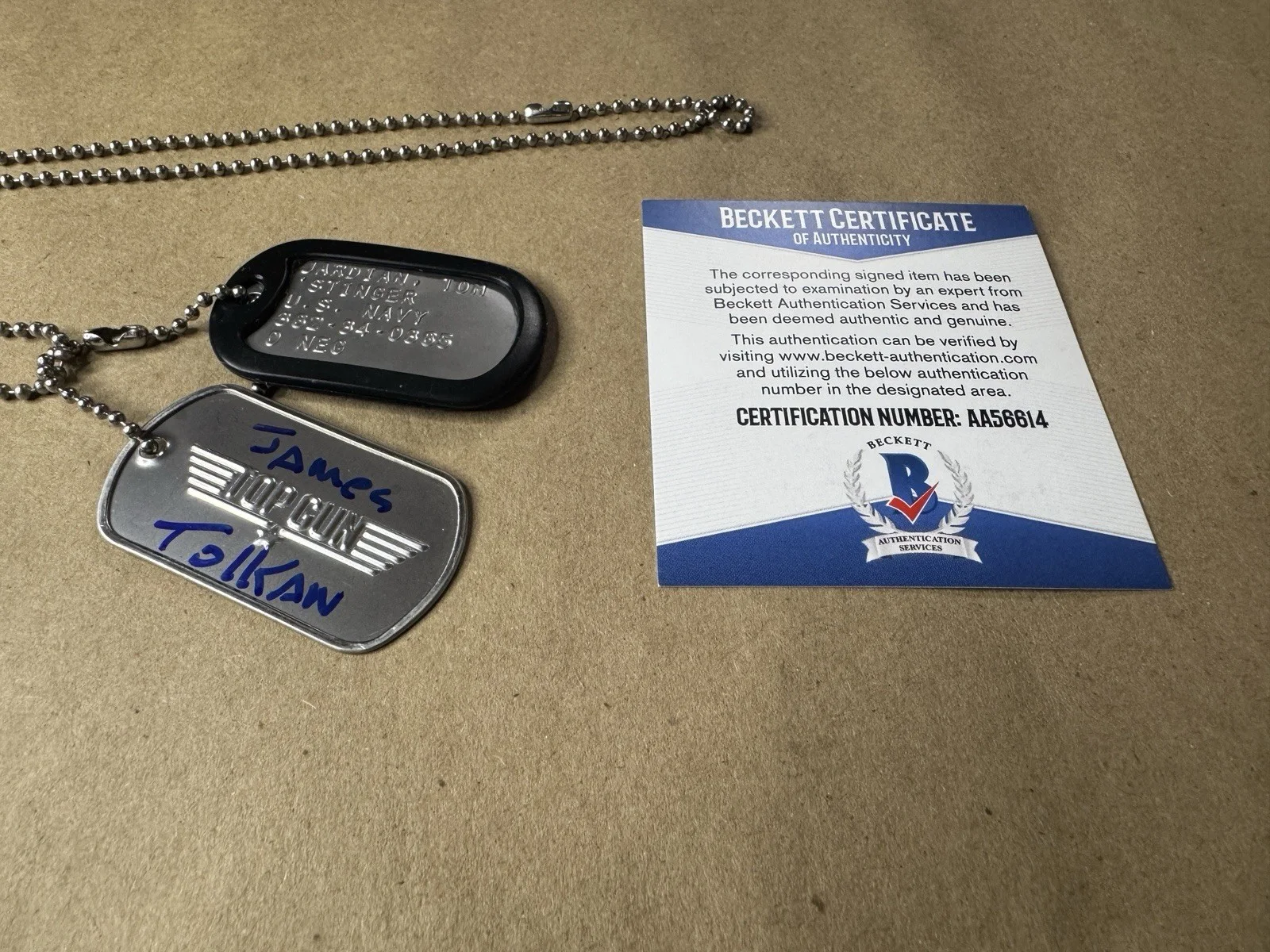 James Tolkan — Signed James Tolkan Autographed Top Gun "Stinger" Custom Dog Tags Beckett COA, image 3