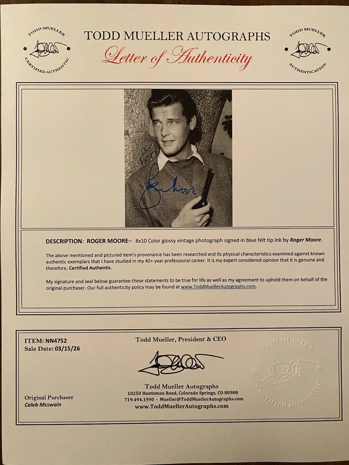 Roger Moore — Roger Moore Signed Autographed Photo With COA Simon Templar The Saint, image 4