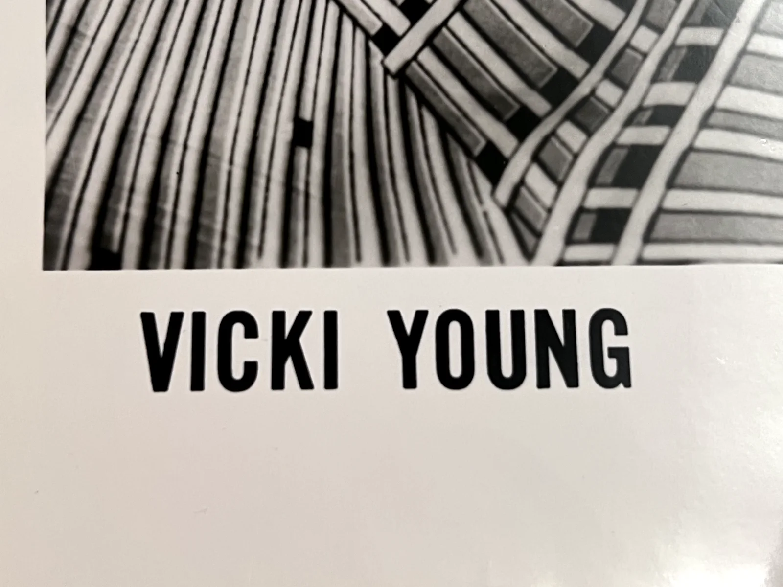 Celebrity Autograph VICKI YOUNG Signed Celebrity Photo WJR Clark Reid Detroit, изображение 3