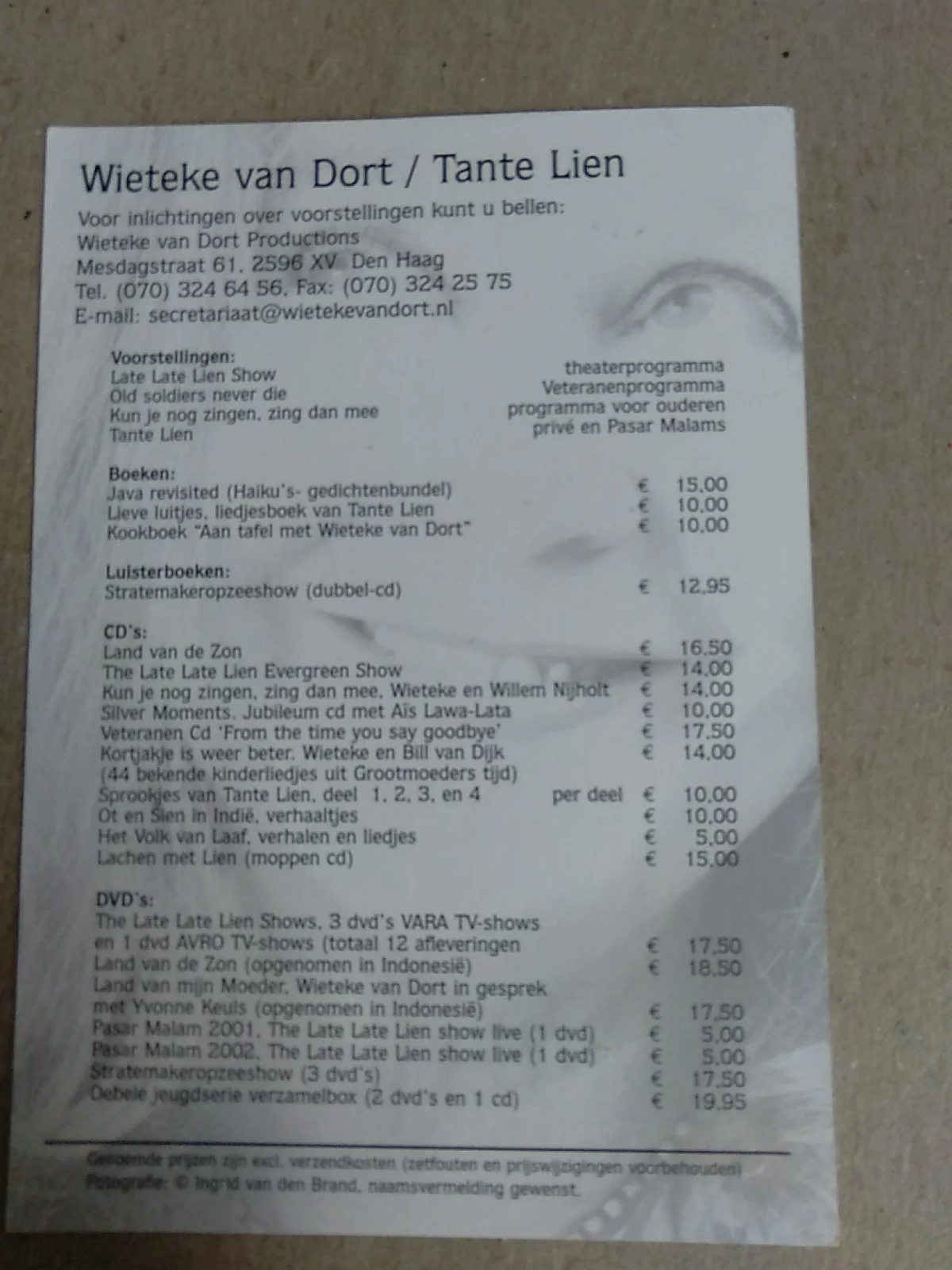 Wieteke Van Dort Actress Tante Lien Ajoen Ajoen 1991 Signed Autograph 6x4 Flyer, изображение 4