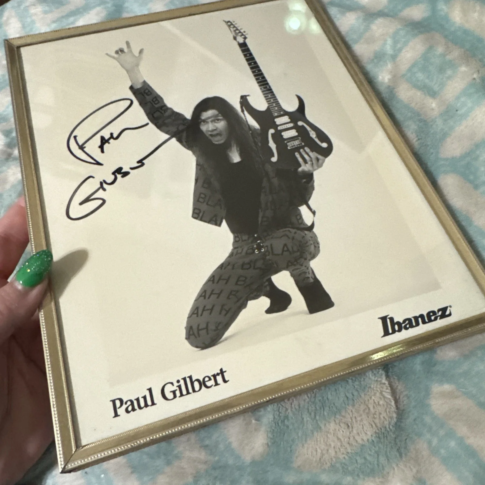 PAUL GILBERT SIGNED 8x10 PHOTO Ibanez Guitars. In Frame, image 3