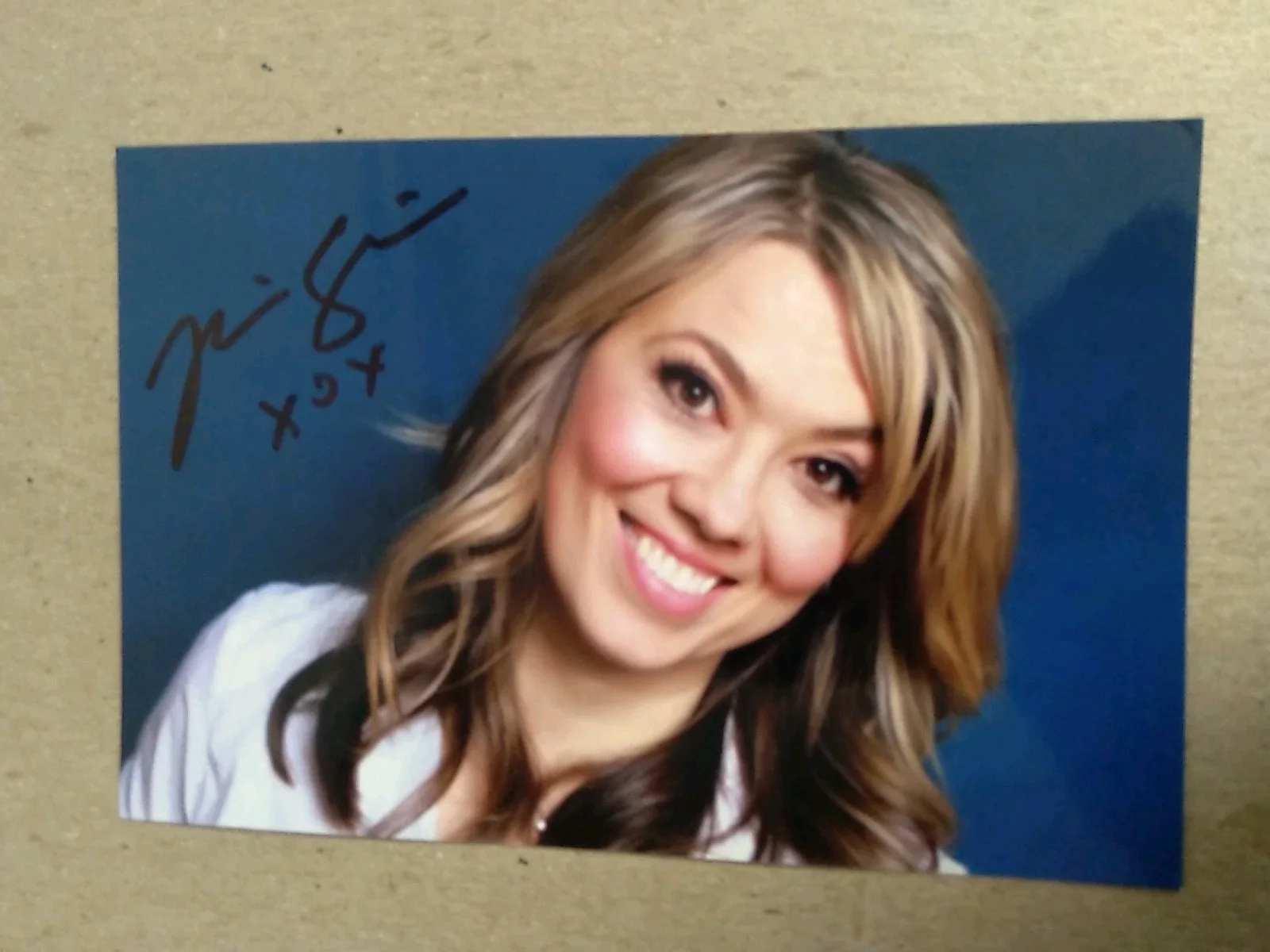 Naomi Snieckus Canaian Actress Podcast Host Signed Autograph 6x4in Photo, изображение 2