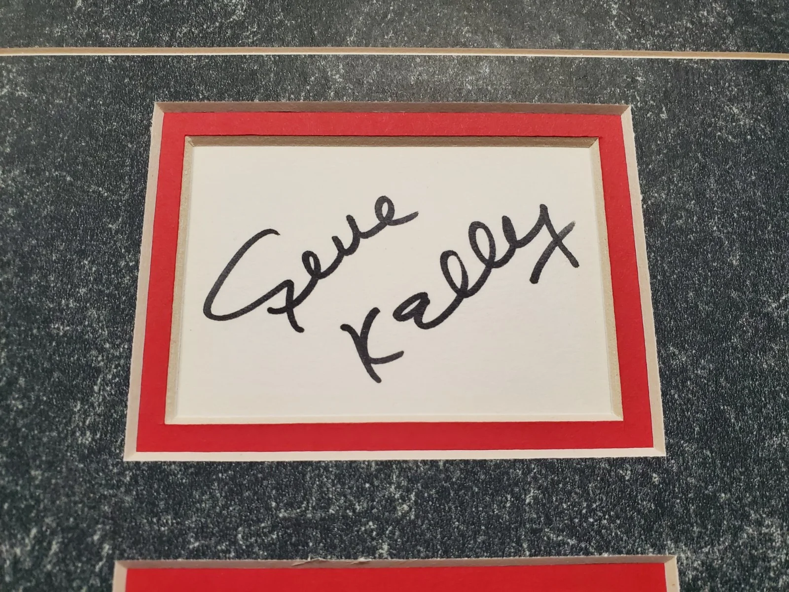 Gene Kelly, Debbie Reynolds, Donald O'Connor — Gene Kelly, Debbie Reynolds, Donald OConnor SINGIN IN THE RAIN Autograph Display, image 2