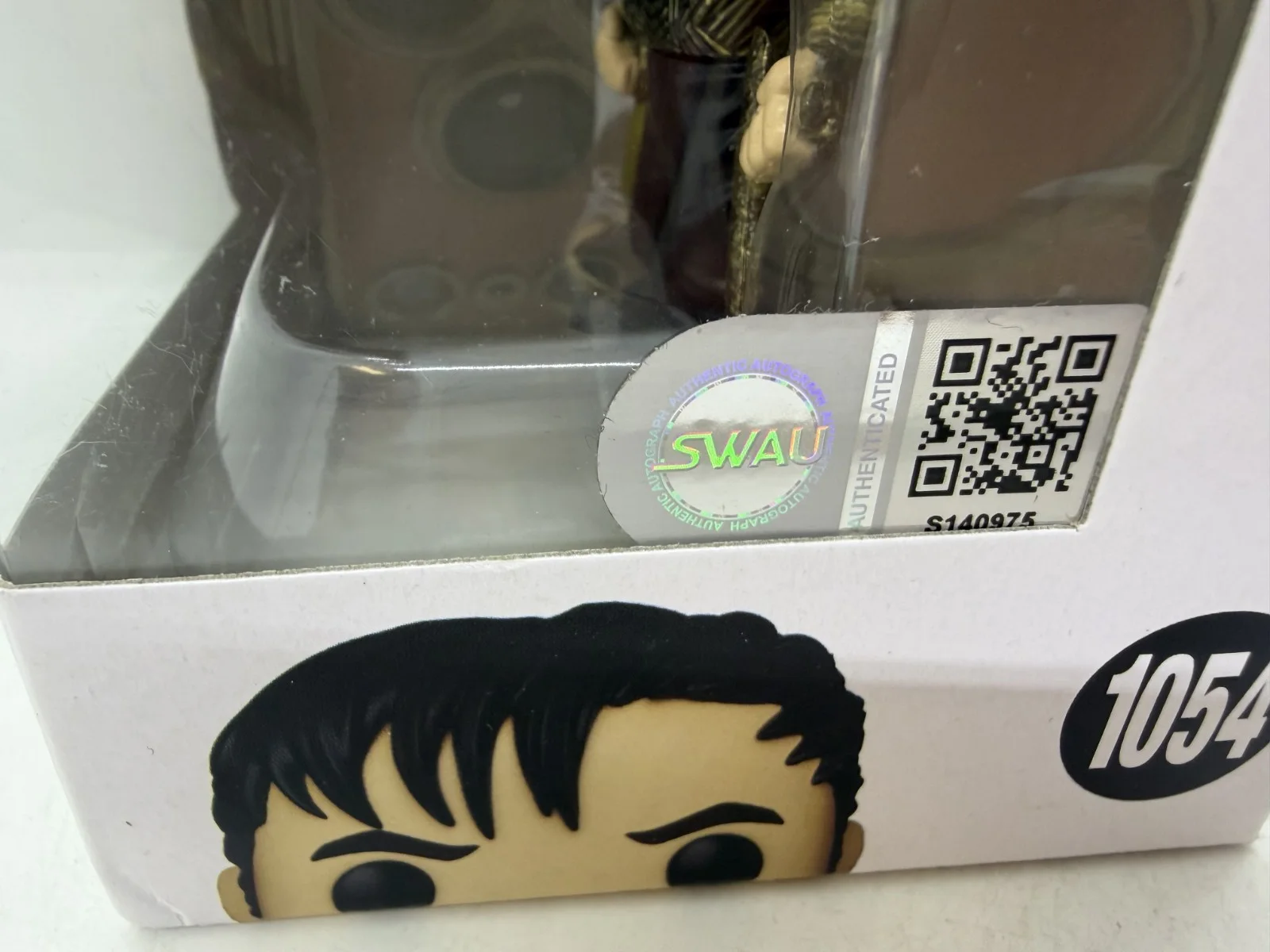 lewis tan — Lewis Singwah Tan SIGNED Mortal Combat Cole Young FUNKO POP #1054 SWAU÷, изображение 2
