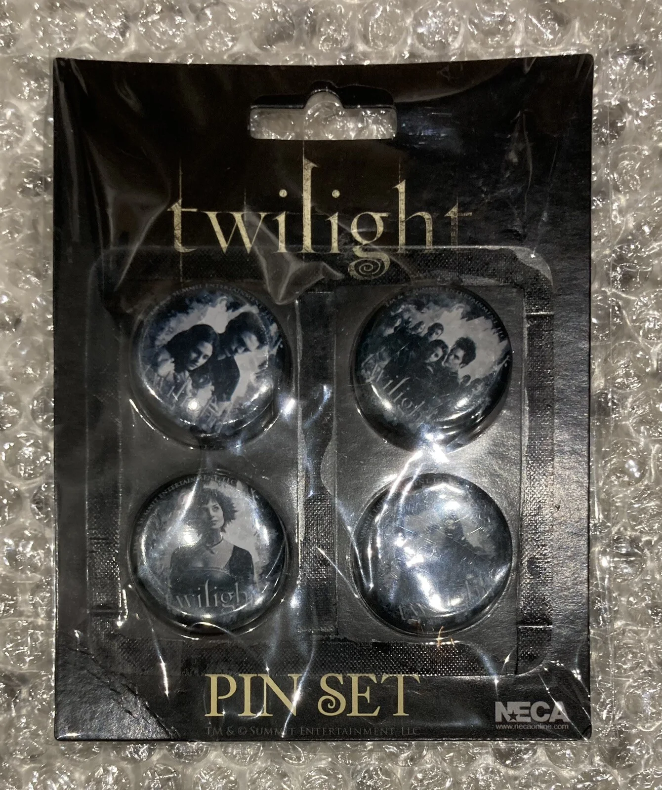 Twilight - Neca Bandana, Neca Pin Set & 3 x Bookmarks, image 3