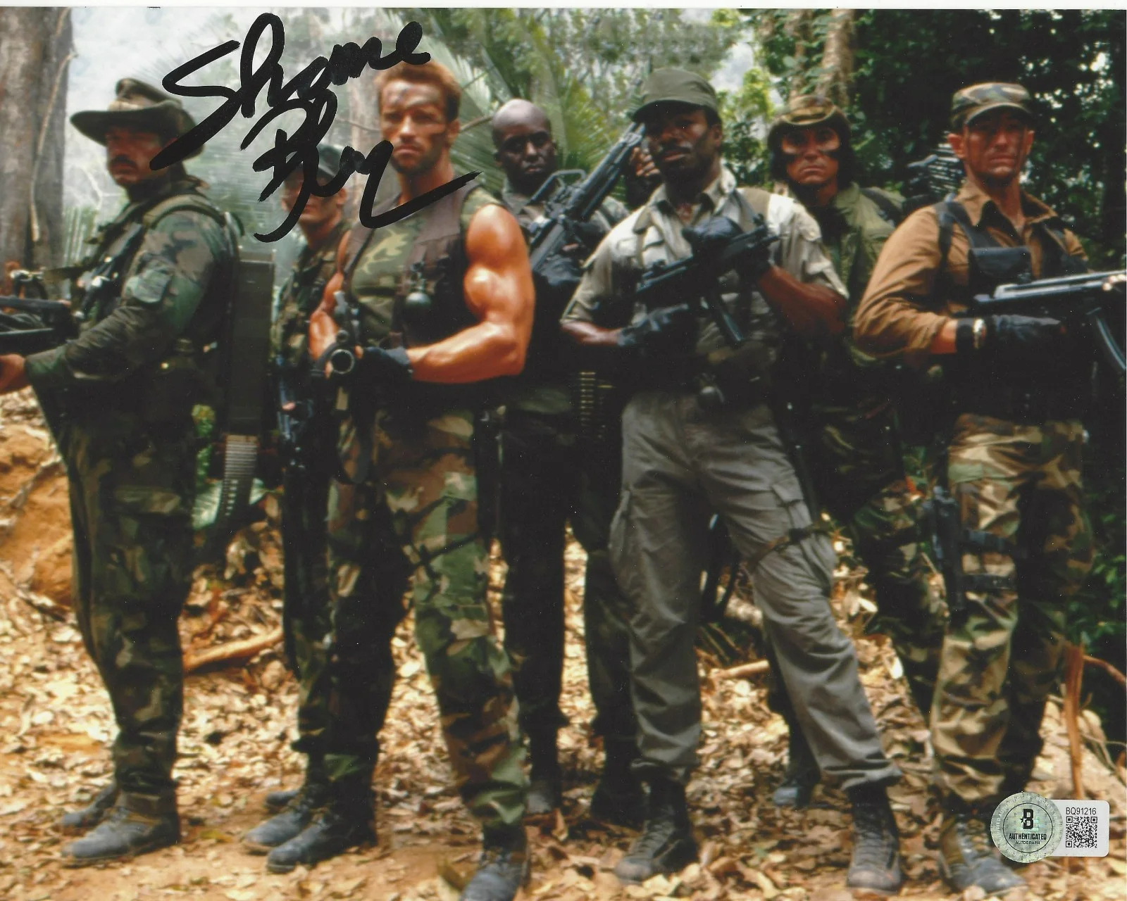 Shane Black — Shane Black Signed 'Predator' Hawkins 8x10 Movie Photo Film BAS Beckett COA