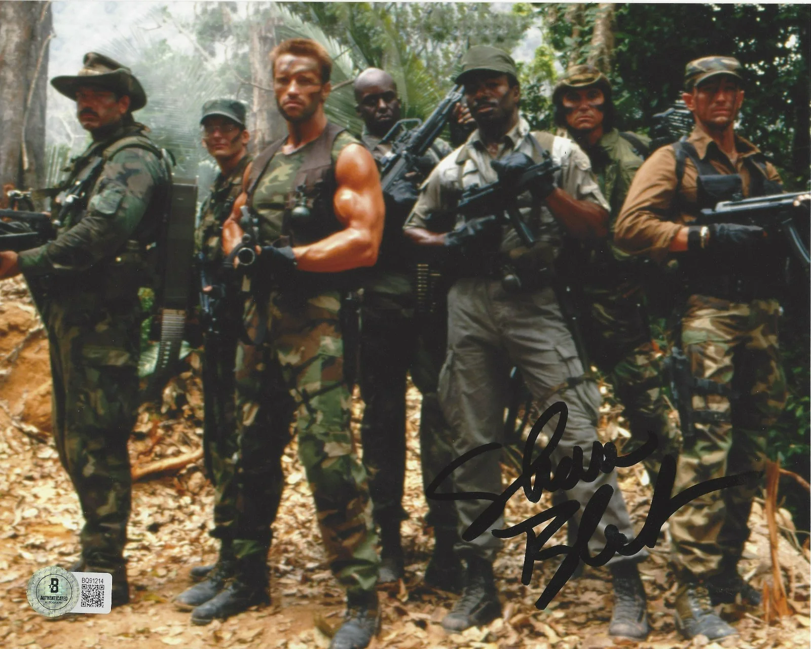 Shane Black — Shane Black Signed 'Predator' Hawkins 8x10 Movie Photo Film BAS Beckett COA, image 3