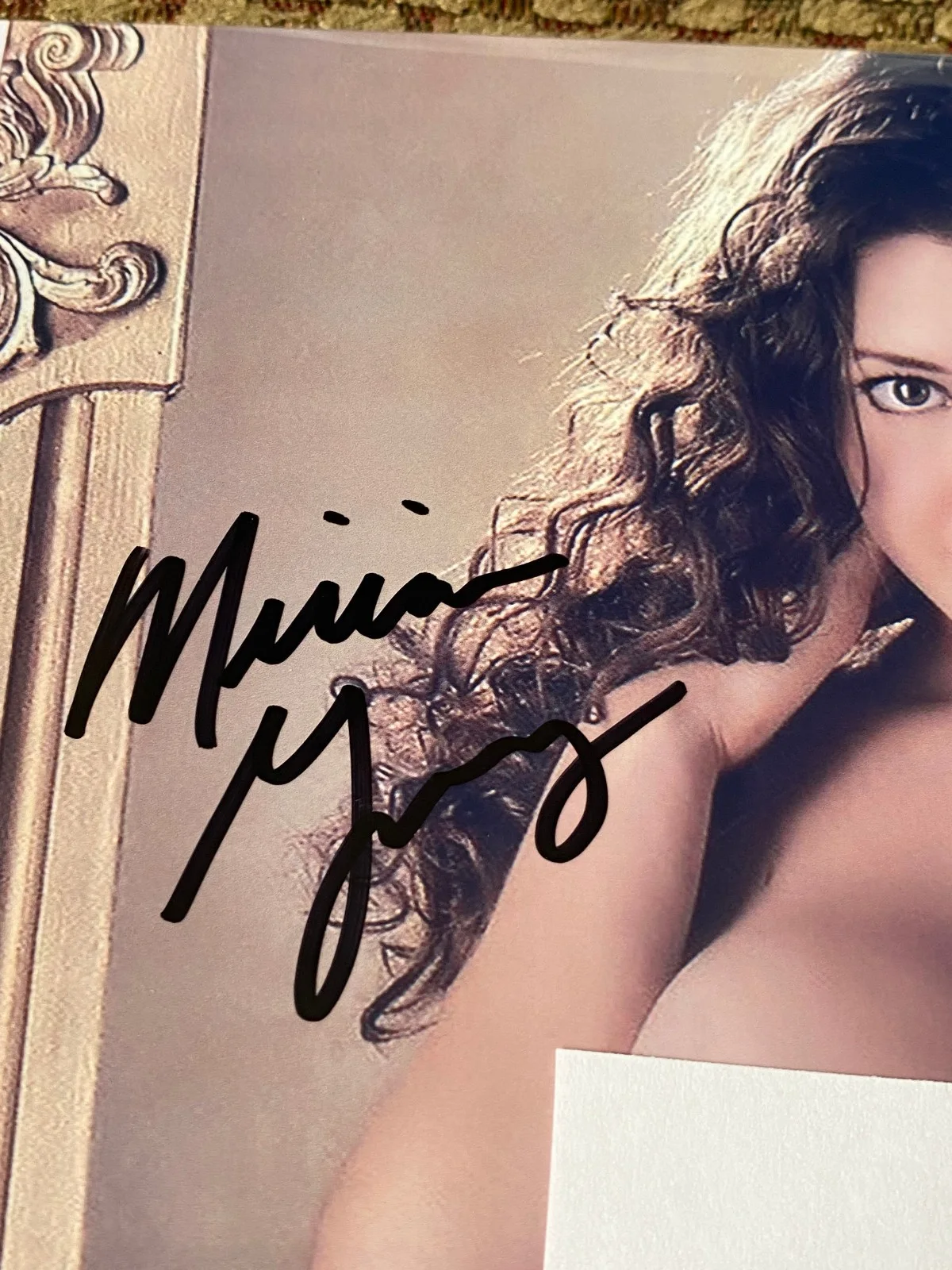 Miriam Gonzalez — Miriam Gonzalez Signed Photo Auto, image 2