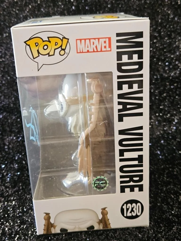 JORMA TACCONE — JORMA TACCONE HAND SIGNED AUTOGRAPHED FUNKO POP! 1230 MEDIEVAL VULTURE W/ COA, изображение 5