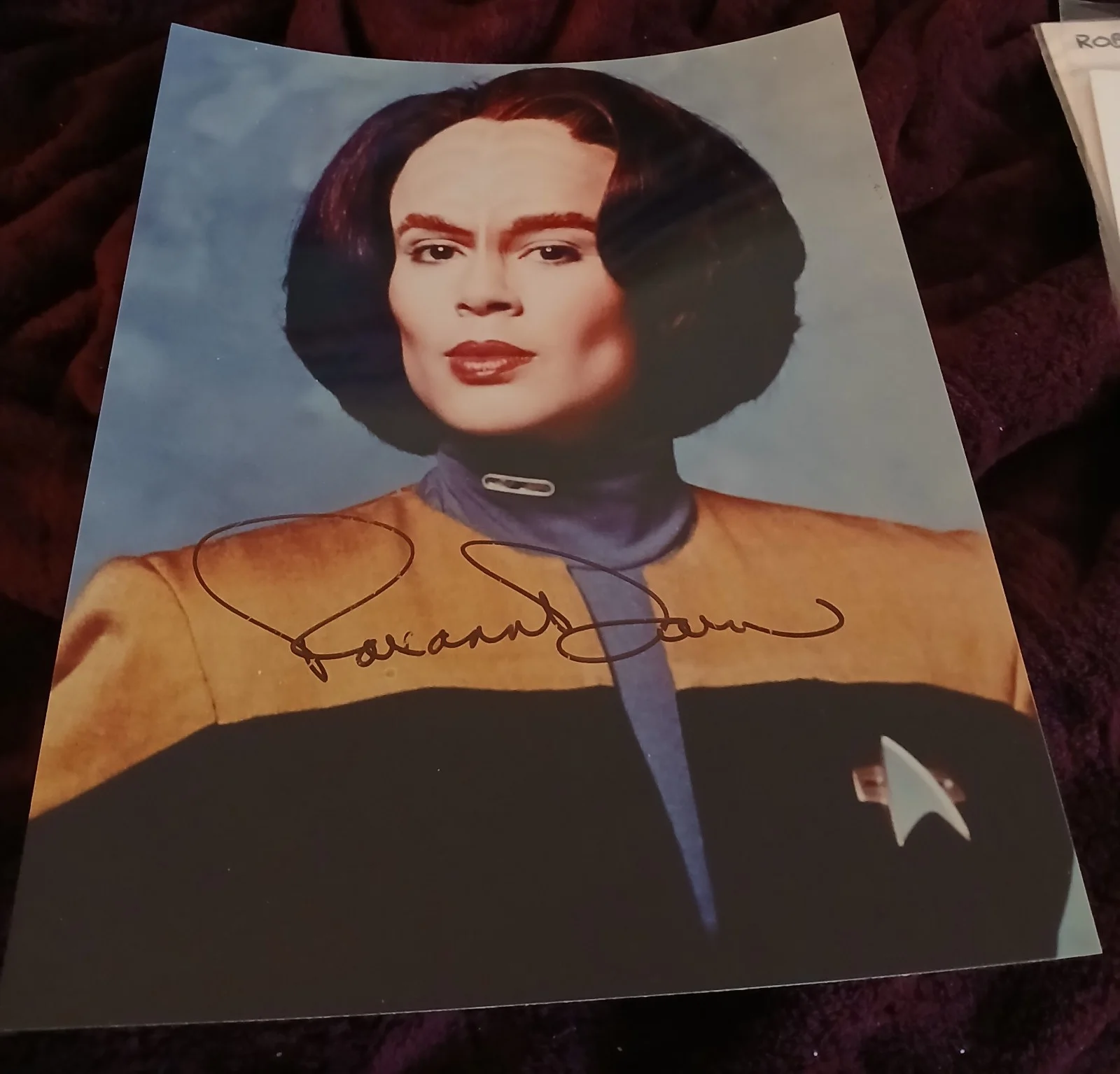 Roxann Dawson — Vintage 8 By 10 Color Still Of ROXANN DAWSON Signed - As Lt. B'Elanna Torres