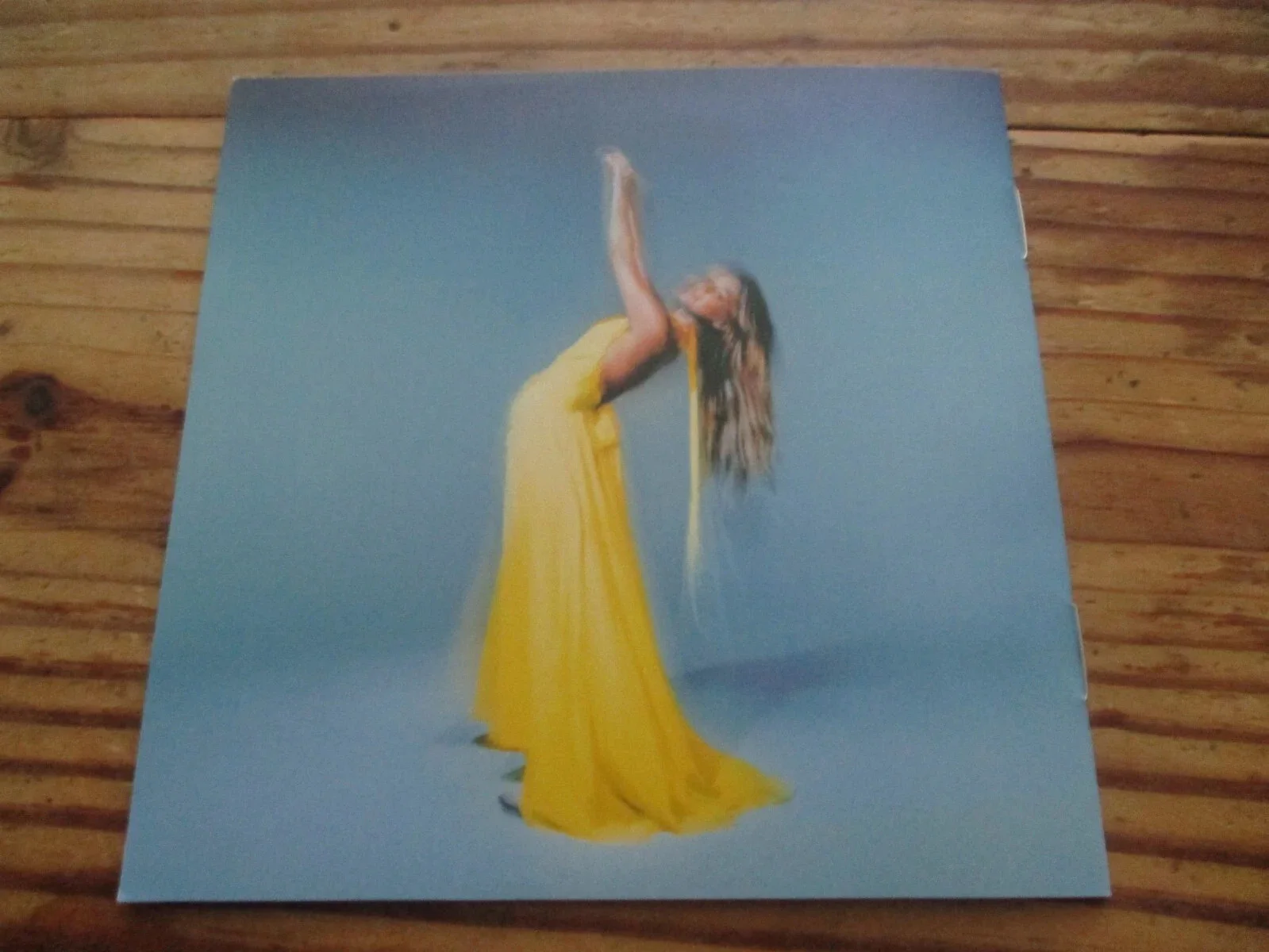 KELSEA BALLERINI AUTHENTIC AUTOGRAPHED/SIGNED SUBJECT TO CHANGE CD-JSA CERTIFIED, image 5