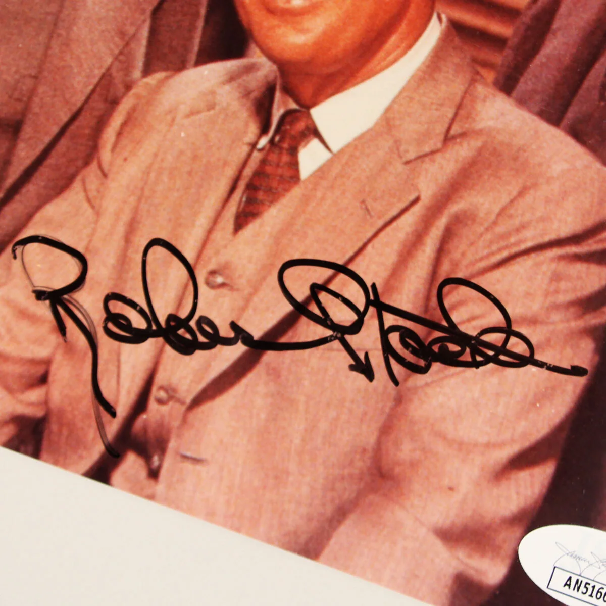 Robert Stack Signed Photo 8x10 The Untouchables - COA JSA, image 2