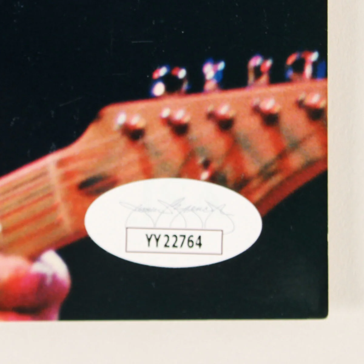Cream Band Signed 21.5" x 24.5" Photo Display (3) Eric Clapton, Jack Bruce & ..., изображение 3