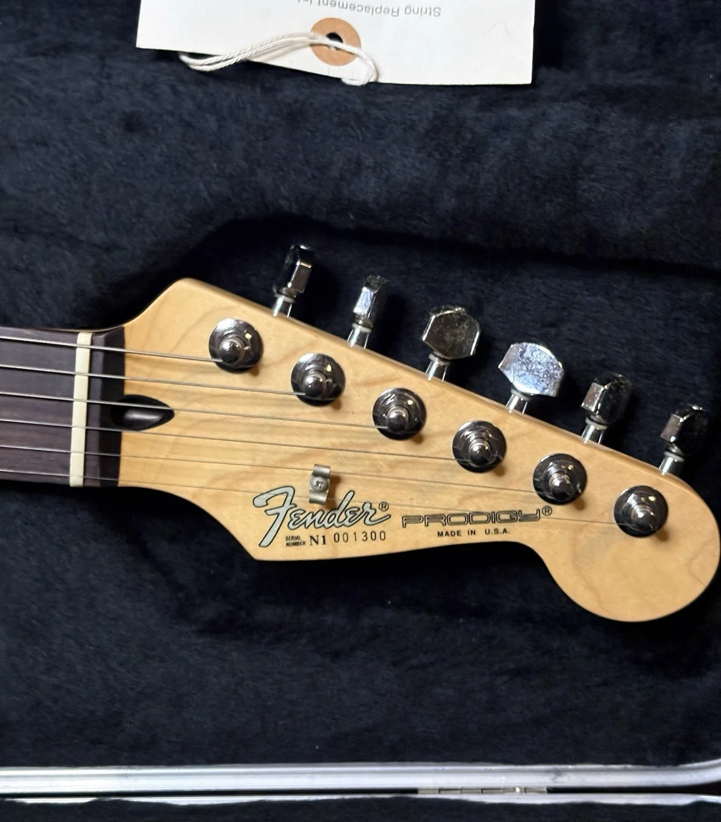 ZZ Top Signed Guitar FENDER PRODIGY Autographed w/ Hard Case, image 4