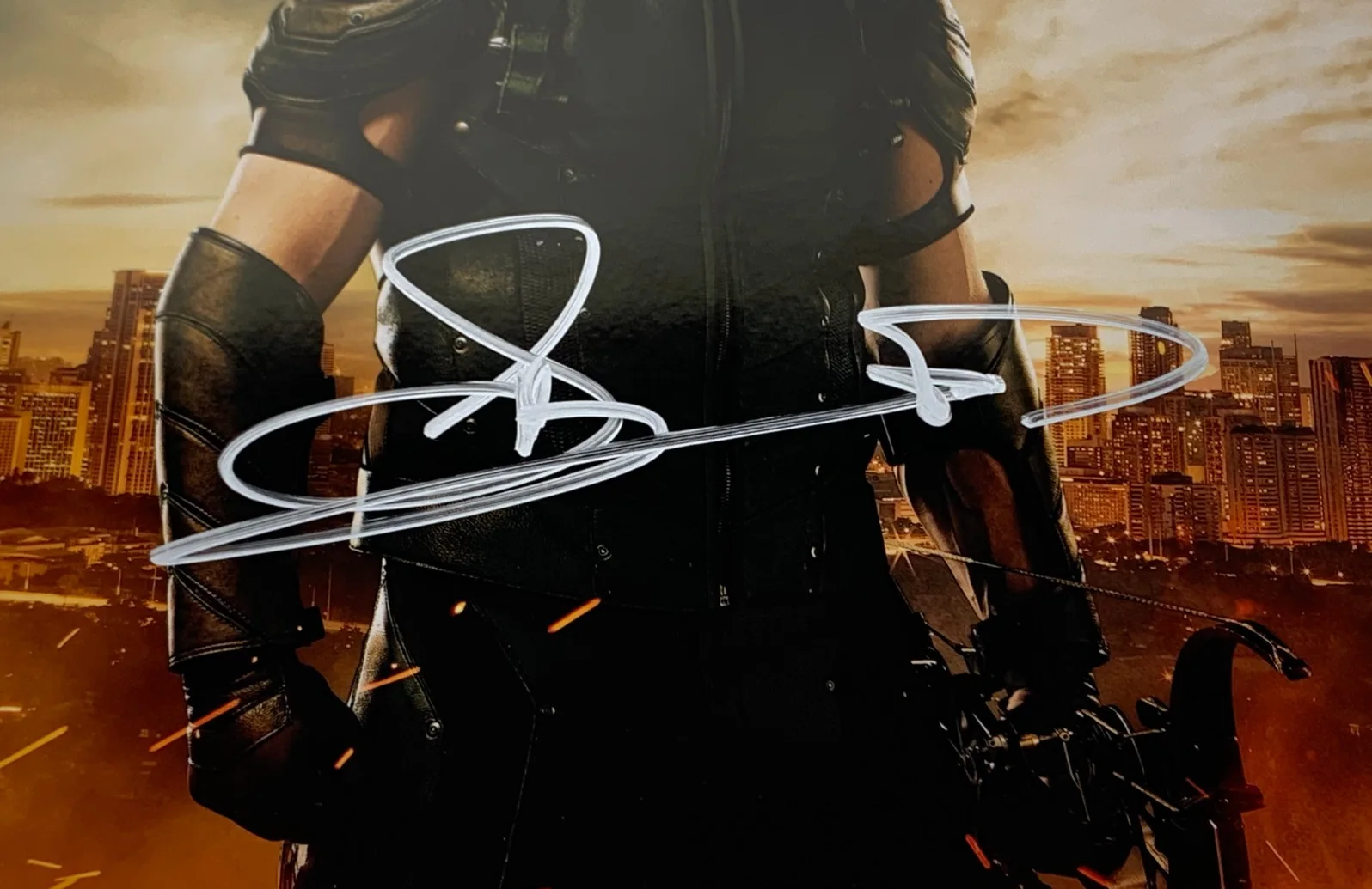 Stephen Amell — STEPHEN AMELL "Arrow" signed photo, with COA, 8x10, image 5