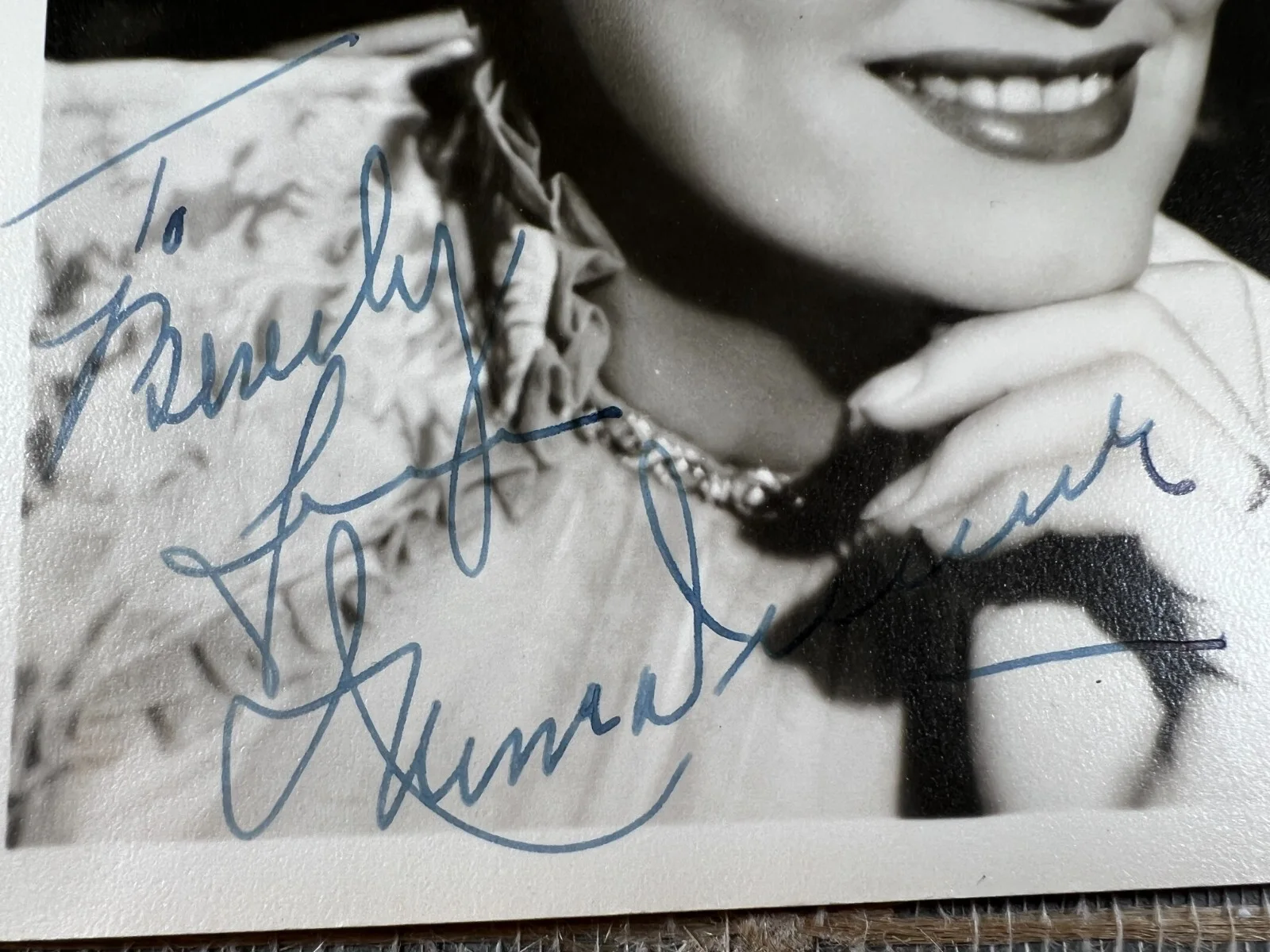 Irene Dunne — Irene Dunne Photo Signed Autograph 5x7 Actress Singer Photograph, image 2