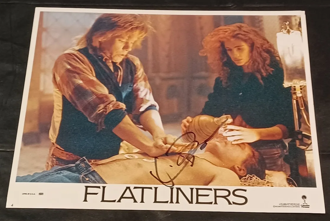 Kevin Bacon — Kevin Bacon - SIGNED AUTOGRAPHED 14x11 Official Flatliners Movie Card Poster, image 4