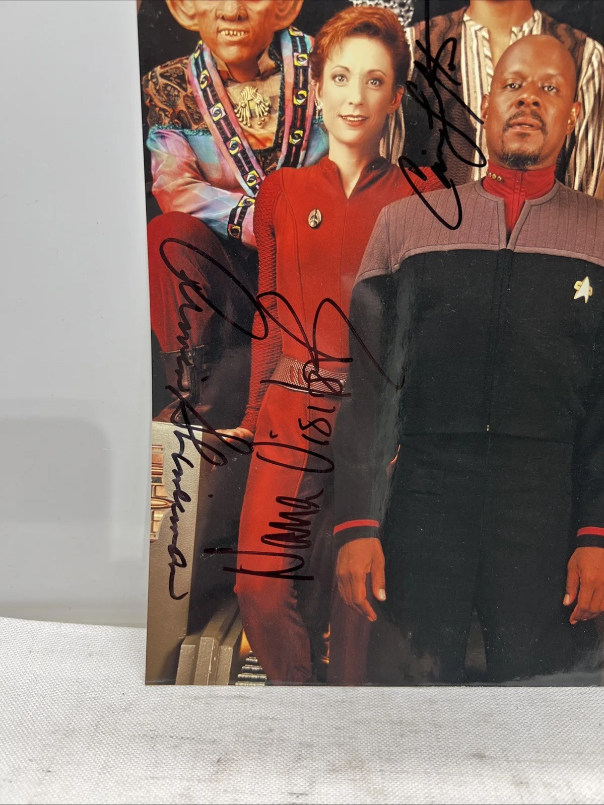 Visitor, Shimmerman, Lofton, Auberjonois — Star Trek Deep Space Nine Cast Signed Autograph Paramount 10x15 Photo, image 4