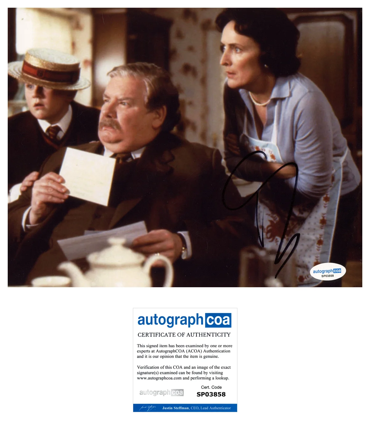 Fiona Shaw Harry Potter Autographed Signed 8x10 Photo ACOA, image 2