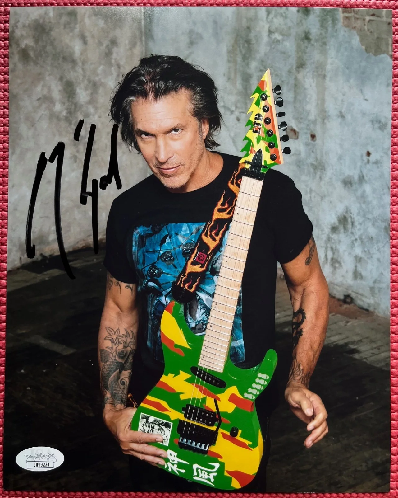 JSA COA signed 8"x 10" autograph GEORGE LYNCH color photo DOKKEN, изображение 2