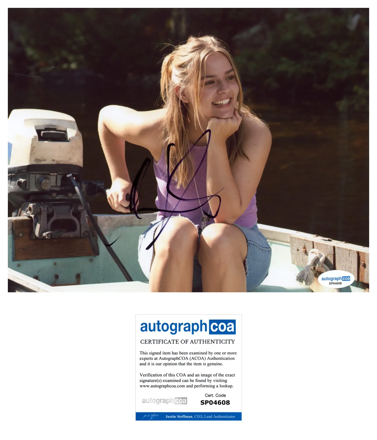 Maisy Stella My Old Ass Autographed Signed 8x10 Photo ACOA, изображение 2