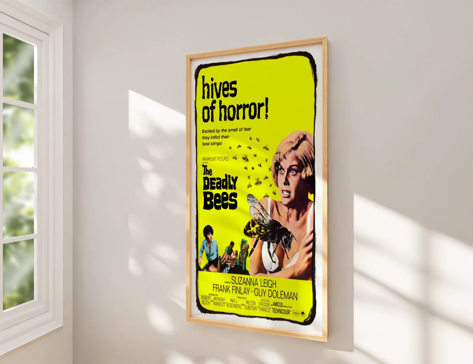 The Deadly Bees - 1967 Amicus Horror / Fantasy Restored 27.2" x 41" US One Sheet, изображение 2