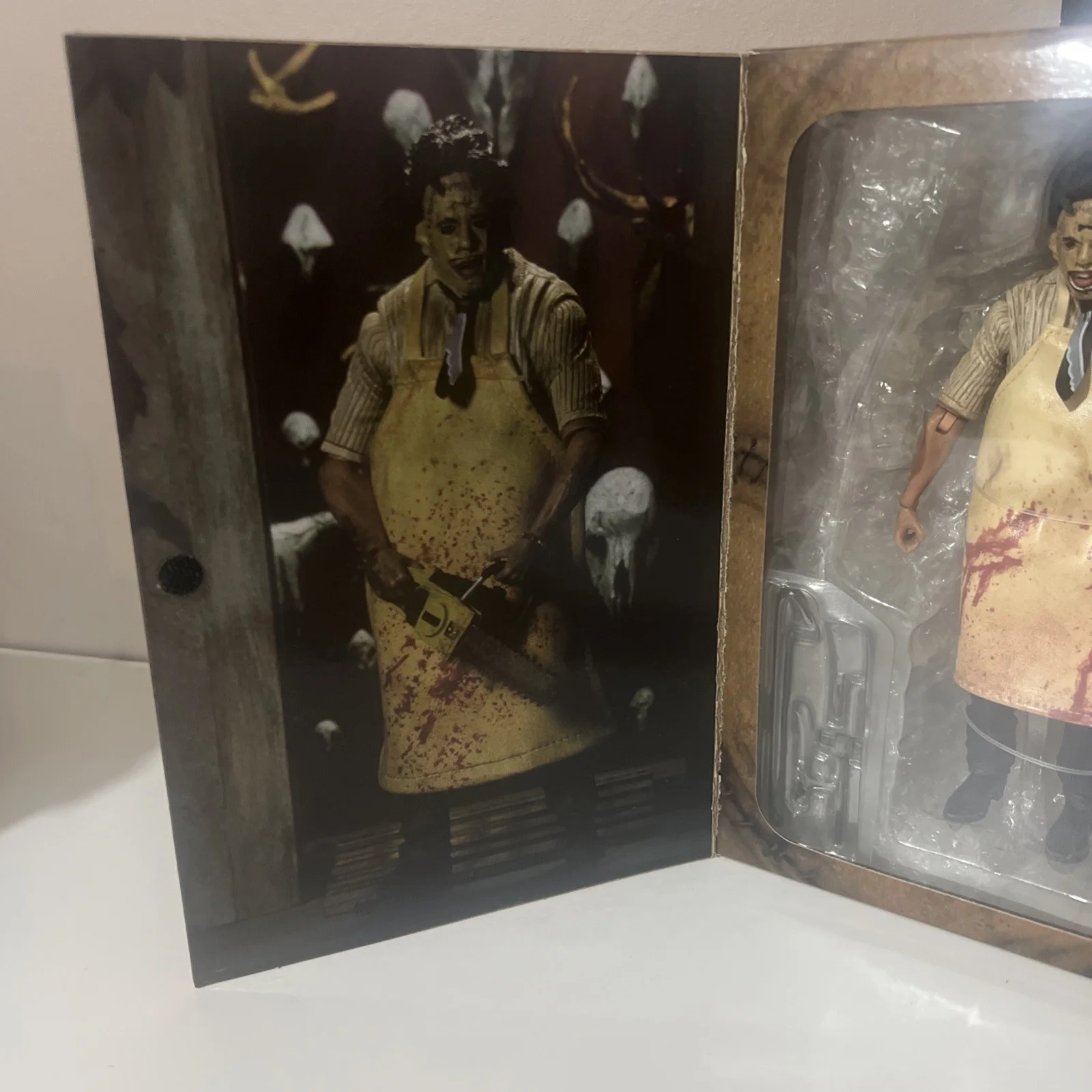 NECA The Chainsaw Massacre Figure Box Damage Please See Pictures & Read Details, изображение 2