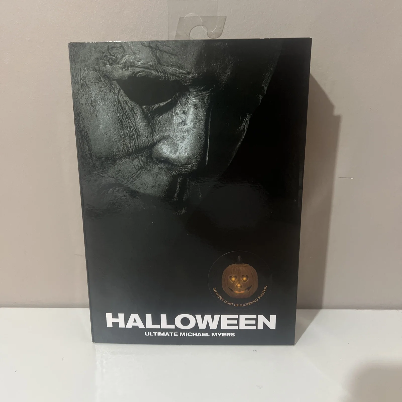 NECA Michael Myers Ultimate Halloween Action Figure Sealed Box Horror, image 4