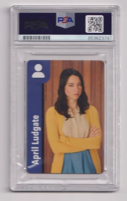 Aubrey Plaza — AUBREY PLAZA Signed Autograph Trading Card PSA DNA Slab Parks Rec April Ludgate, изображение 2