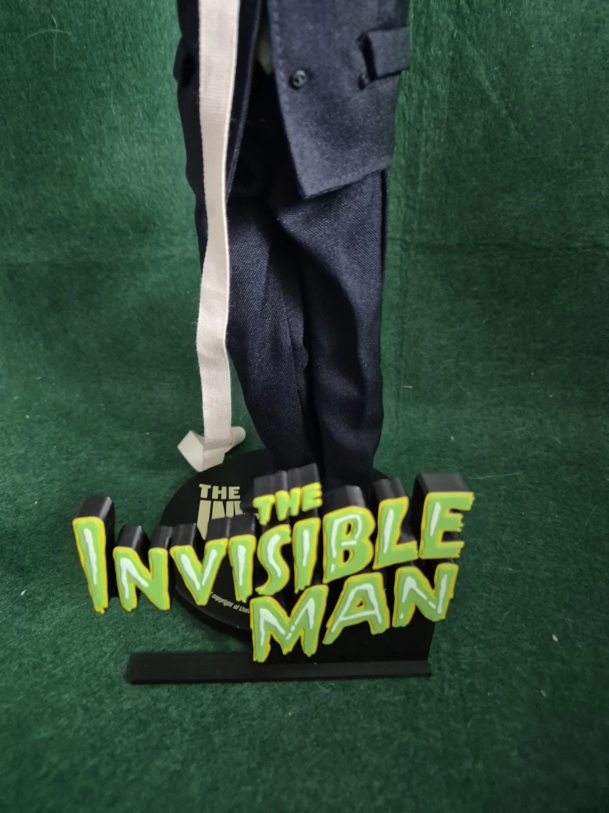 Sideshow 12" The Invisible Man Claude Rains Universal Monsters Action Figure, изображение 3