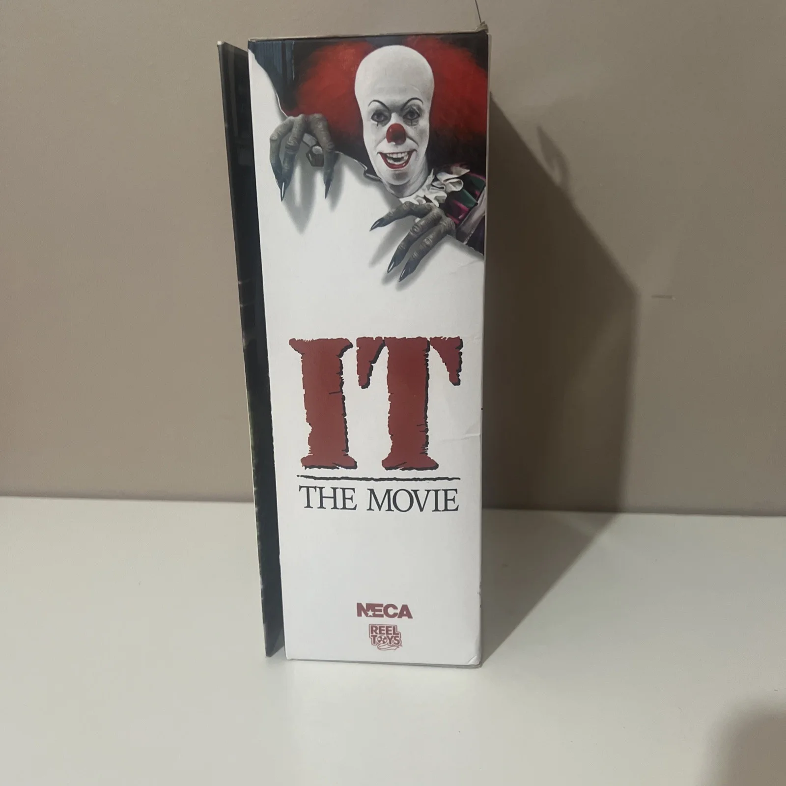 NECA IT The Movie Figure Sealed Box Pennywise Clown Horror, изображение 4