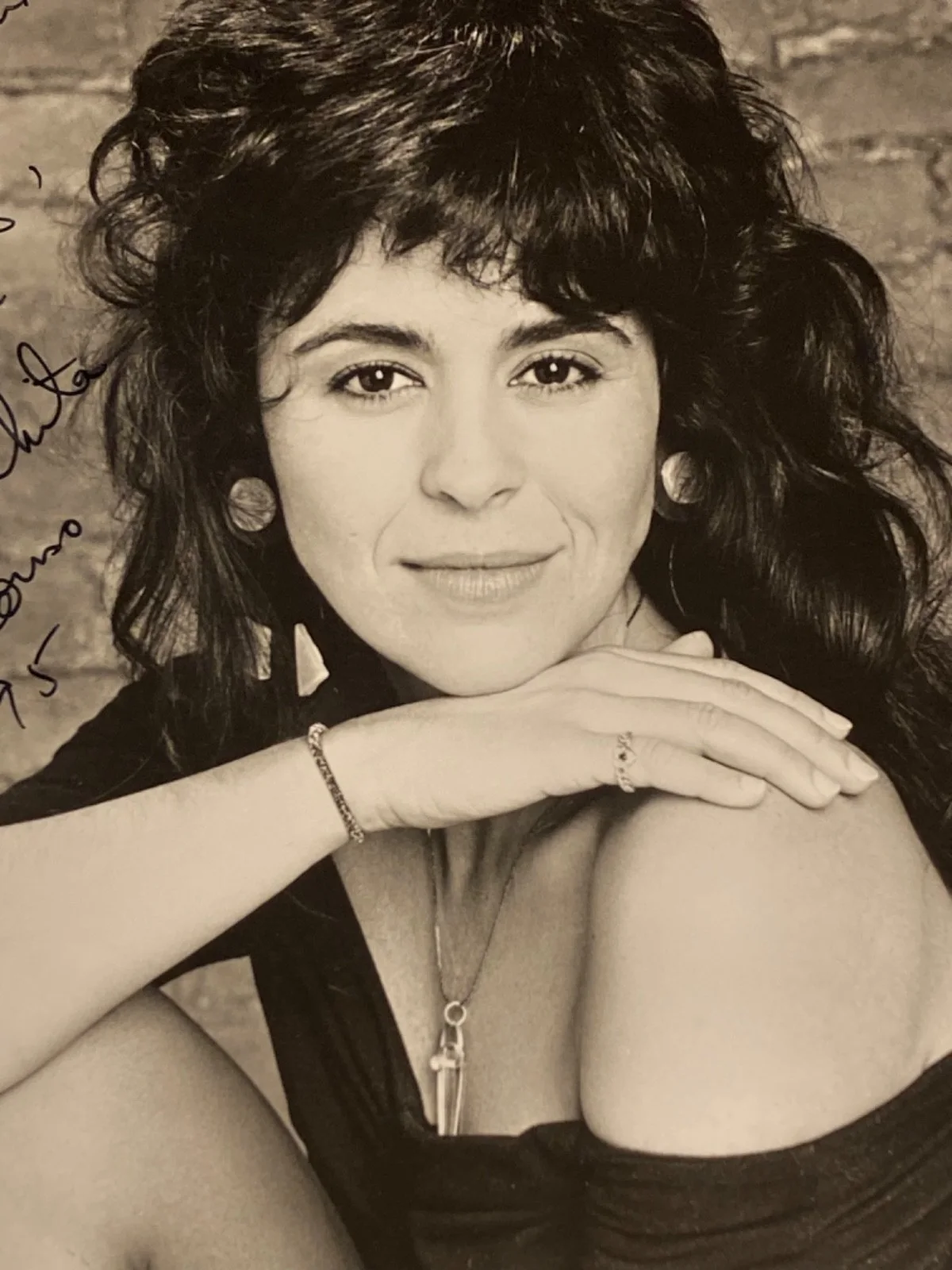 Hand SIGNED Marie Conchita Alonso 8x10 Photo - Predator 2, The Running Man, Actr, image 3